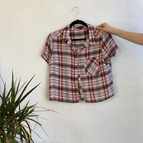 plaid button-up croptop(crosslist on depop) - Picture 4 of 4